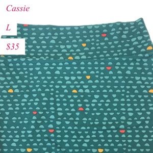 LuLaRoe Cassie skirt